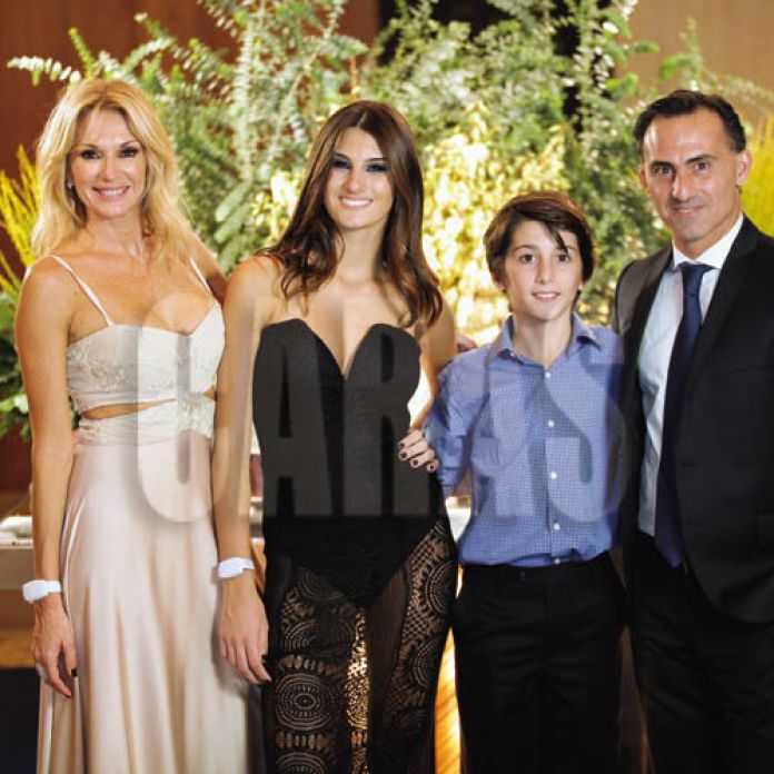 Caras La Fiesta De 15 De La Hija De Yanina Y Diego Latorre