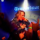 Guns N Roses Troubador (14)