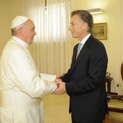 19-macri-bergoglio 