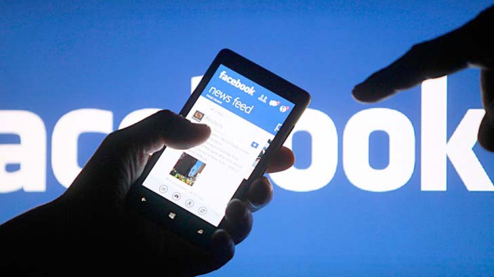 Un virus afecta la red social Facebook.