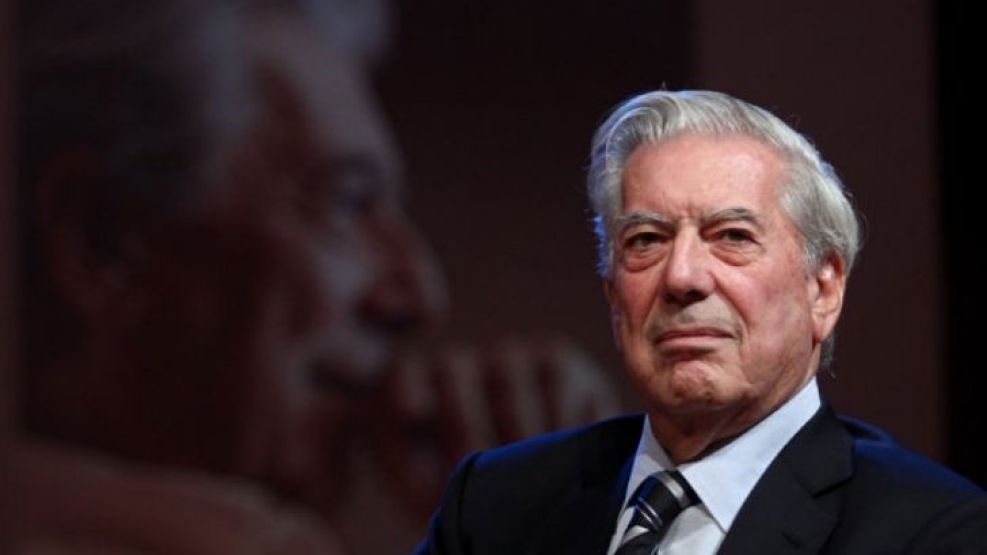 Vargas Llosa relacionó la decandencia del país con el peronismo al afirmar que "con el nacionalismo económico comienza un deterioro que se agrava con interrupciones"