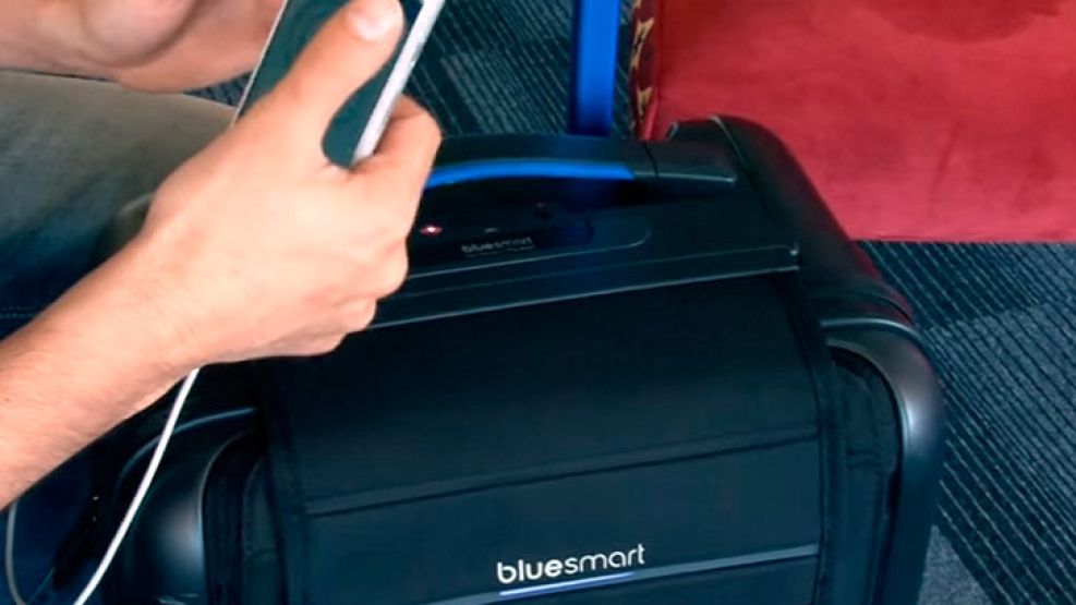 Bluesmart, la primera valija inteligente del mundo.