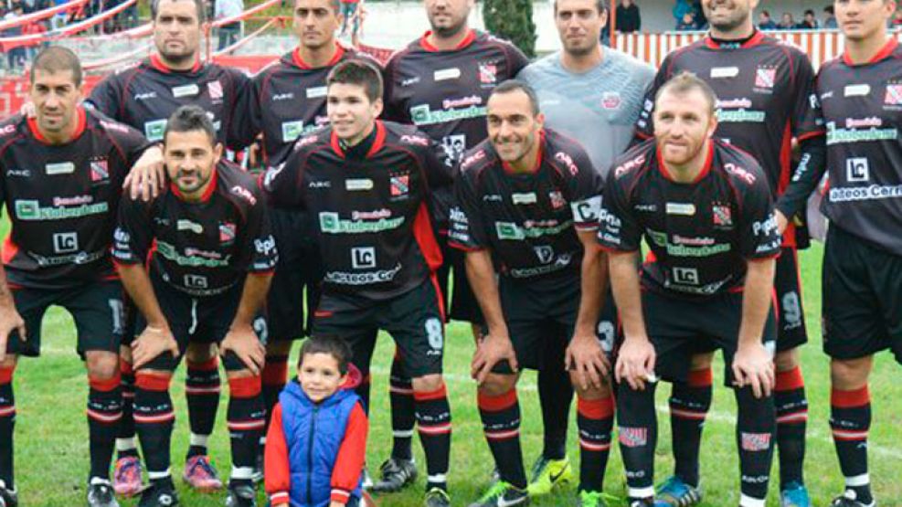 Sansinena jugará su partido más importante ante Newell's por la Copa Argentina. 