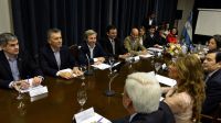 Macri se trasladó a la provincia de Santiago del Estero donde encabezó una reunión de gabinete ampliado junto a la mandataria provincial, Claudia Ledesma Abdala de Zamora.