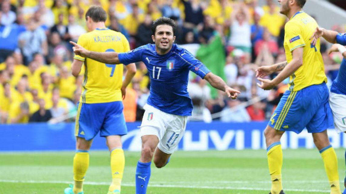 Italia derrotó a Suecia y se metió en los octavos | 442