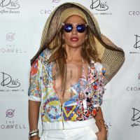 Jennifer Lopez Hosts "Carnival Del Sol" At Drai's Beach Club - Nightclub