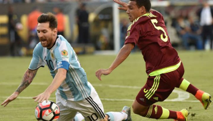 0618-messi-penal-g-afp