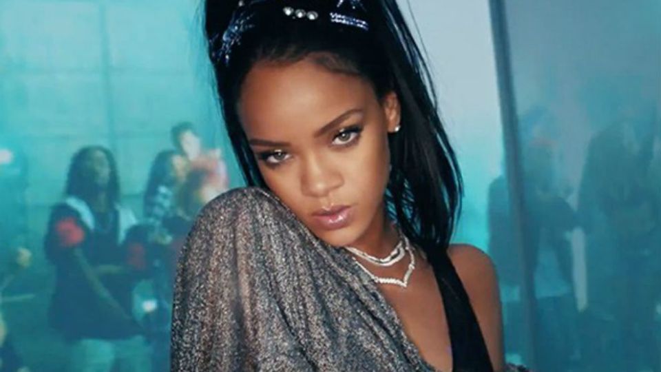 Exitoina Rihanna lanzó 