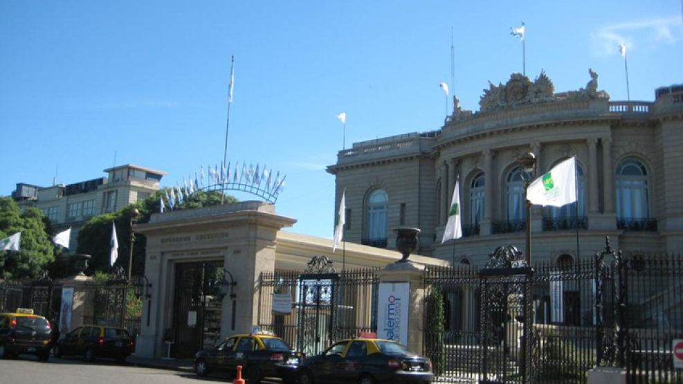 Hagan juego. López se desprendió de su participación en los casinos de Rosario y Puerto Madero y en las máquinas tragamonedas del Hipódromo de Palermo.