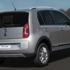 volkswagen-cross-up-atras