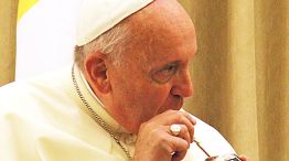 Diferencias. La relación entre el Papa y el Presidente nunca terminó de encausarse. Ahora pone en duda la visita anunciada para 2017.