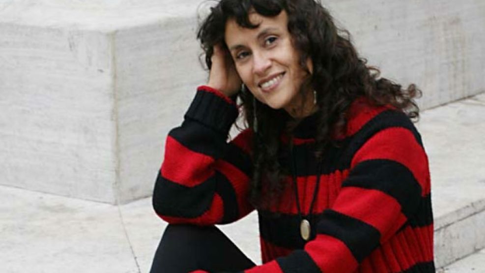 La novelista e investigadora Elsa Drucaroff expresó su "enorme tristeza" luego del escándalo de José López. 