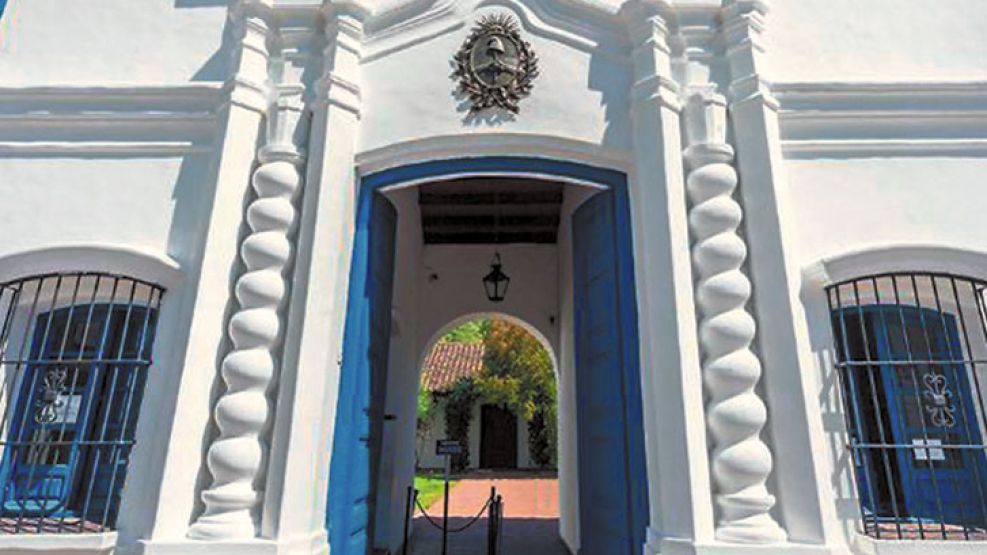 Mañana se se festeja en Argentina la vigilia del segundo centenario de la Declaración de la Independencia.