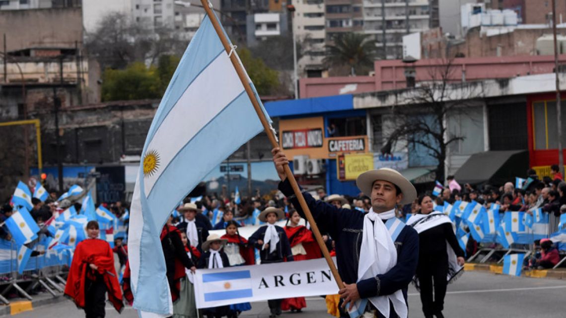 Las Fotos De Los Festejos Del Bicentenario En Todo El País | Perfil