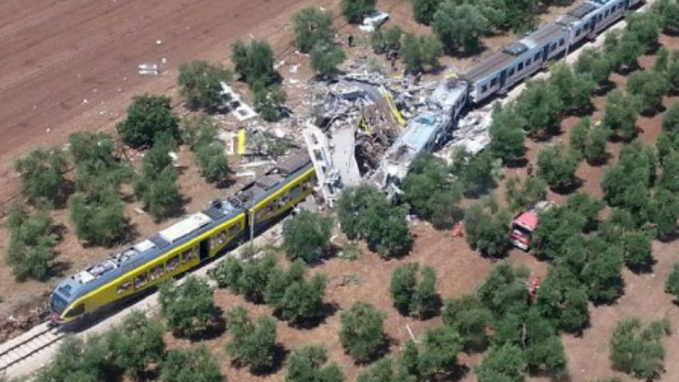 El accidente causó decenas de heridos. 