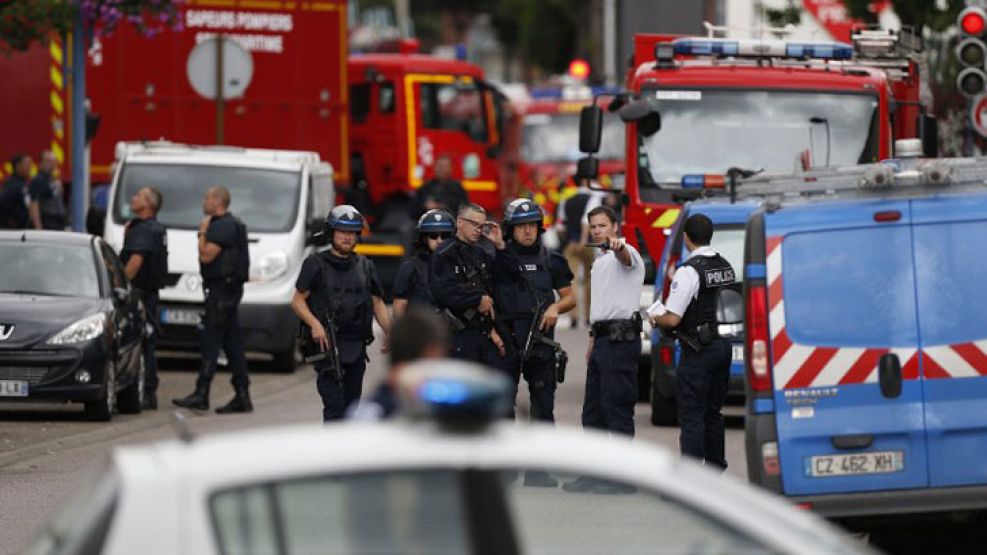 Presunto ataque terrorista a una iglesia en el norte de Francia.