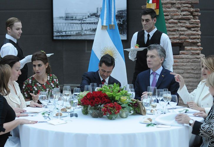 El presidente Mauricio Macri recibió en la Casa Rosada su par mexicano, Enrique Peña Nieto.