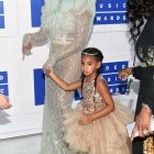Beyonce-MTV VMA 2016 4