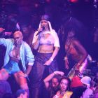 Rihanna-MTV VMAs 4