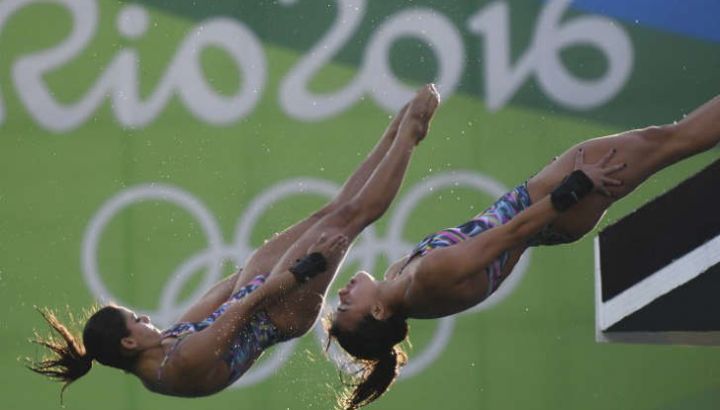 la-pareja-brasilera-termino-ultima-en-saltos-sincronizados