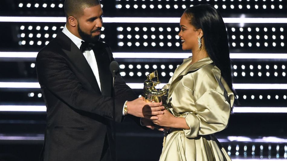 Rihanna-Drake-MTV