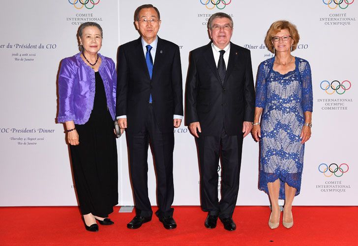  El titular de las Naciones Unidas Naciones Ban Kimoon y su mujer Yoo Soontaek; y  Thomas y Clauda Bach. 