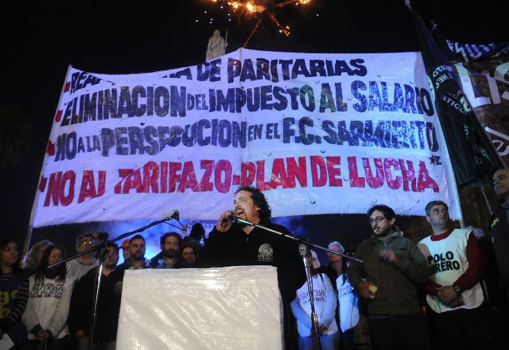 Sindicatos y organizaciones de Izquierda marcharon a Plaza de Mayo. 