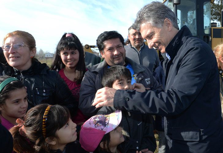 Macri junto a vecinos de Mar del Plata.