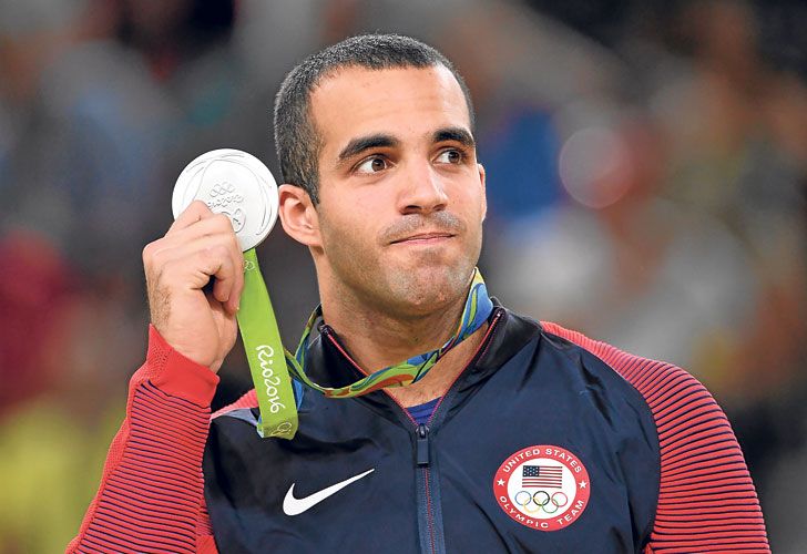 Danell Leyva: striptease y medalla en Río 2016 | Perfil