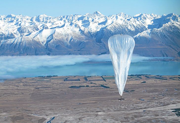 Google loon El proyecto planea dar internet en zonas remotas utilizando globos de helio a gran altitud.