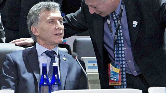 Aranguren. Con Macri, el ministro trabaja una propuesta.