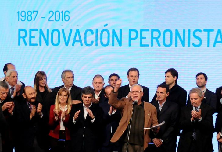 El acto de la "renovación" del PJ