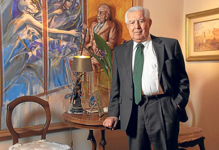 David y Borges. Un cuadro con una imagen del escritor en la casa del juez: ambos hablaron en otros tiempos sobre Justicia y medios.
