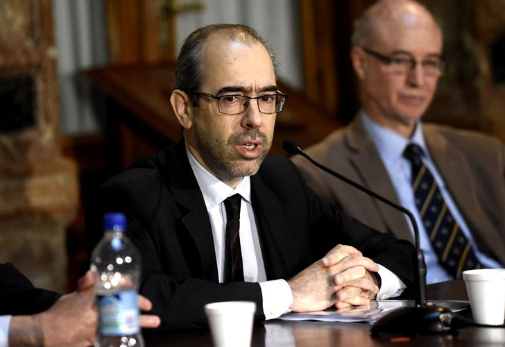 Gustavo Gonzalez en el Senado