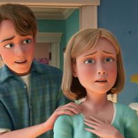 andy-and-his-mother-toy-story-3-30395995-1016-561