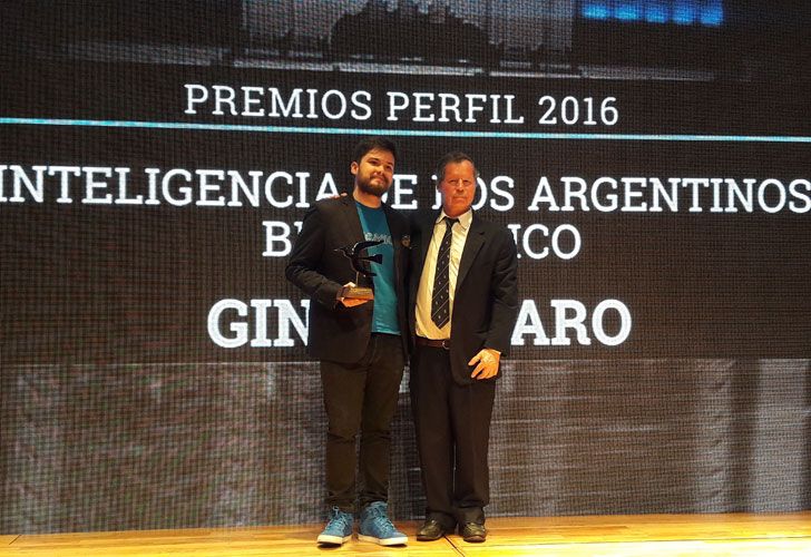 El joven ingeniero Gino Tubaro ganó esta tarde el premio PERFIL a la Inteligencia de los Argentinos. 