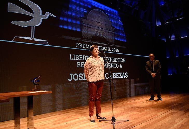 Gladys Cabezas en los Premios Perfil 2016