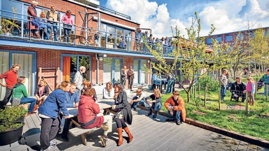 NORUEGA. En algunos países de Europa se multiplican los barrios con espacios compartidos. Los países escandinavos se convirtieron en pioneros.