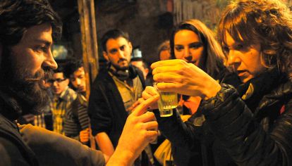 ‘Hada verde’. Así la llamaban en la París del siglo XIX. Los Tigres de la Ira es la más popular de las absentas locales, que se prueba pura, con agua azucarada, o en tragos con coñac o champán.