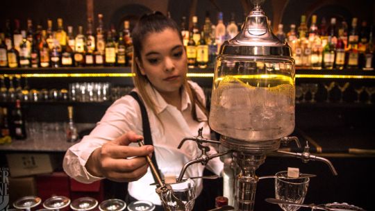 Catas y Tragos
