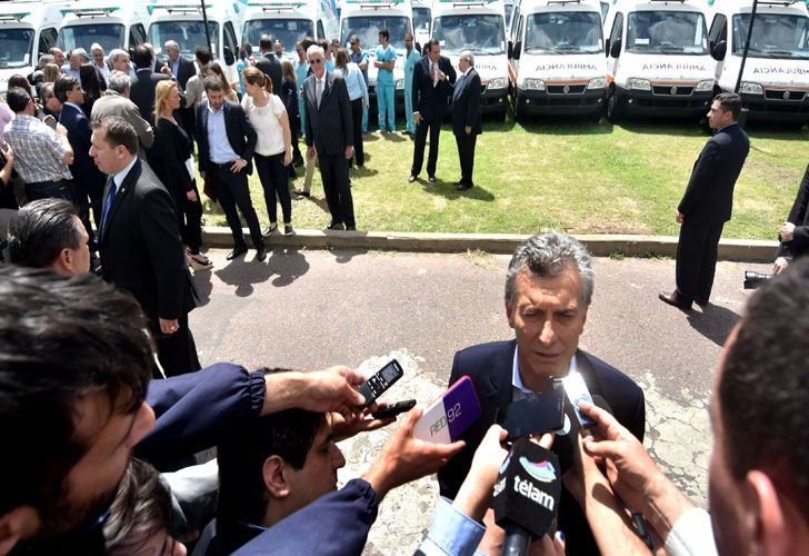 Mauricio Macri entregó ambulancias a la Pronvincia.