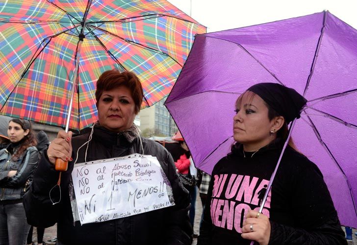 Marcha de #NiUnaMenos en el centro porteño