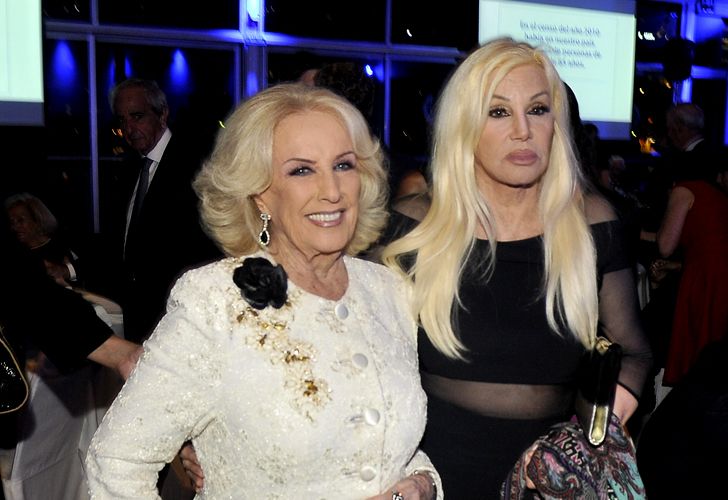 Mirtha Legrand junto a Susana Giménez.