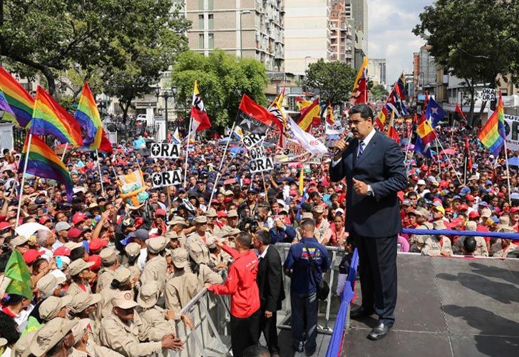 Marcha a favor de Maduro