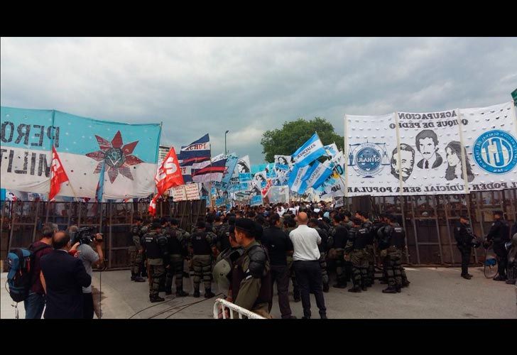 Kirchneristas en Comodoro Py