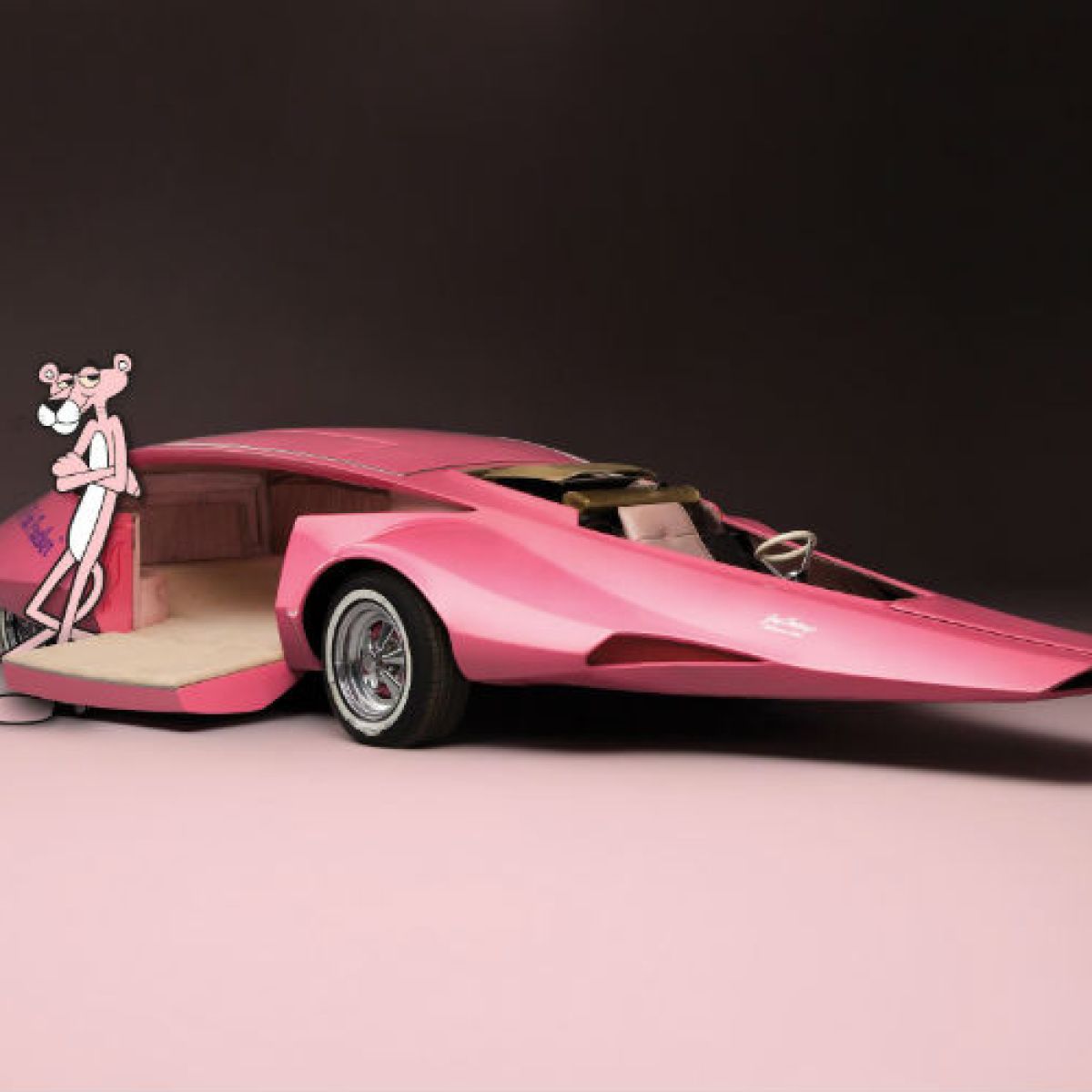 pantera-rosa-coche-2.jpg