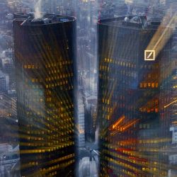 germany-banking-company-jobs-deutschebank 