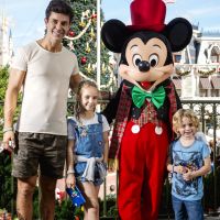 familia-con-mickey
