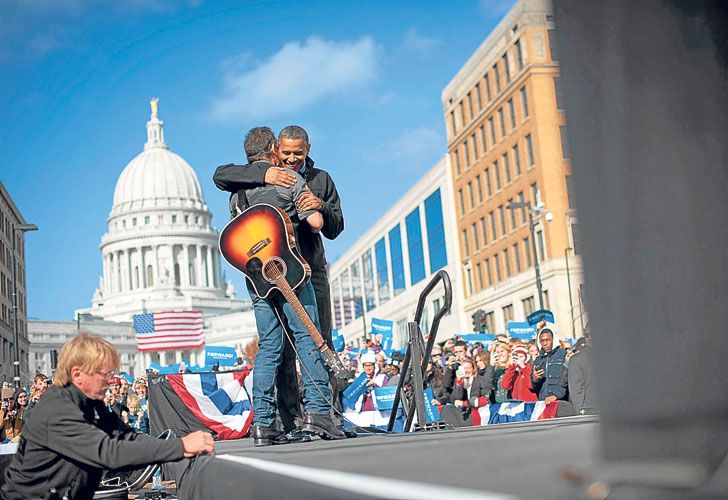 Despedida. Con Bruce Springsteen en un acto en apoyo a su última campaña presidencial en 2012.