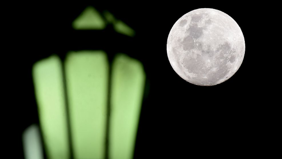 Superluna. Las mejores fotos de la luna más cercana a la Tierra.
